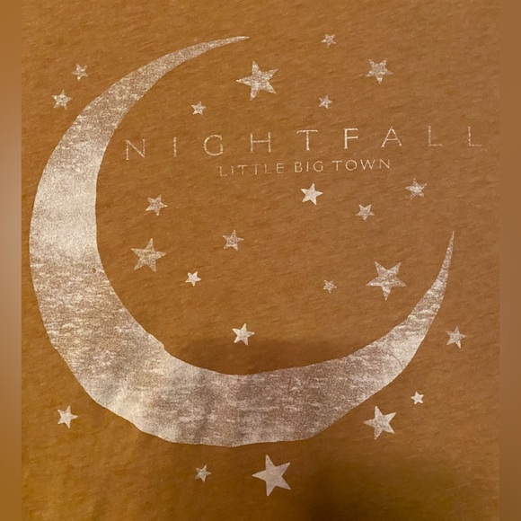 Little Big Town Nightfall Tank - Picture 2 of 6